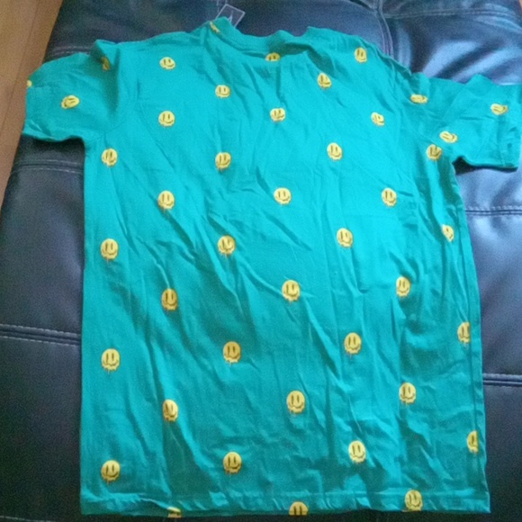 😍😍Teal drippin smiley tshirt😍😍😍 - Picture 5 of 6